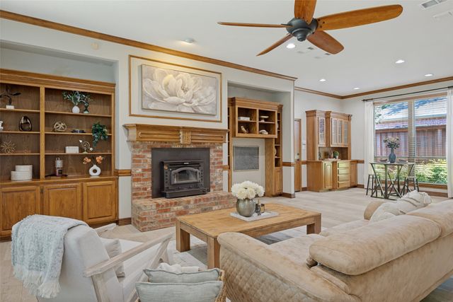 7516 England Drive, Plano, TX 75025