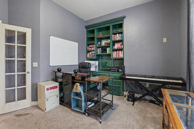 1901 Apache Trail, Edmond, OK 73003