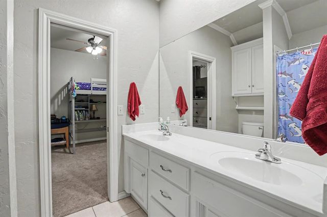 1901 Apache Trail, Edmond, OK 73003