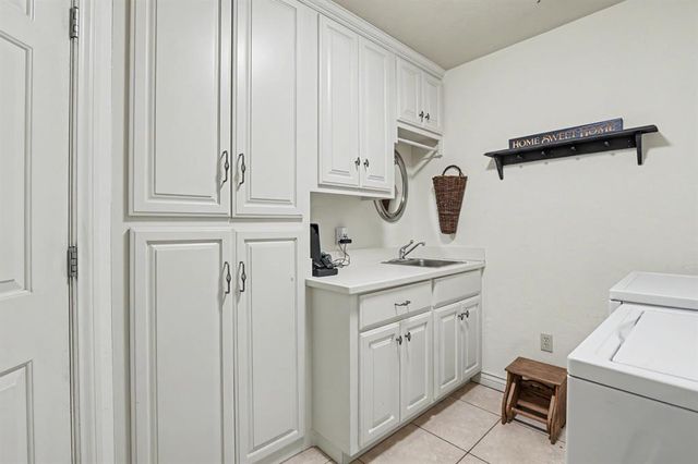 1901 Apache Trail, Edmond, OK 73003