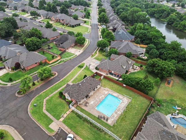 1901 Apache Trail, Edmond, OK 73003