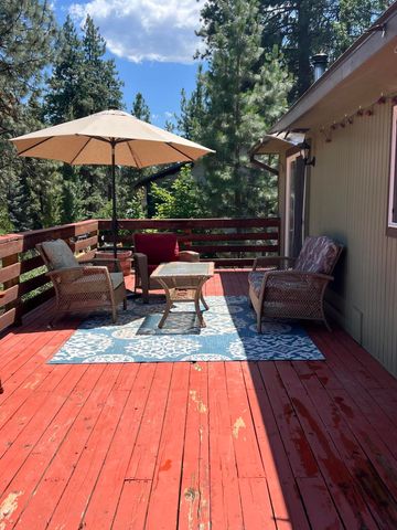 8511 McLaughlin Lane, Klamath Falls, OR 97601