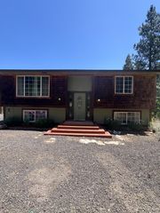 8511 McLaughlin Lane, Klamath Falls, OR 97601