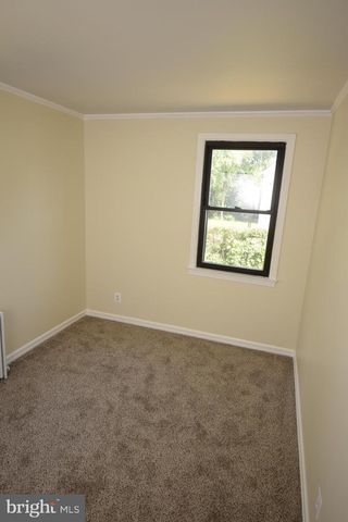 8742 LACKAWANNA AVE, Parkville, MD 21234