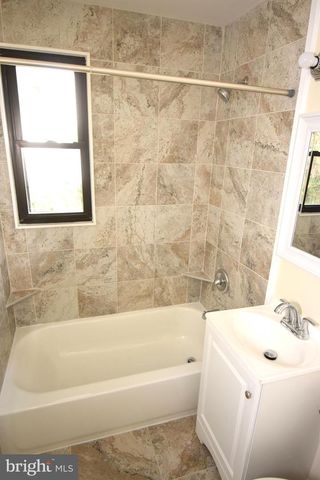 8742 LACKAWANNA AVE, Parkville, MD 21234