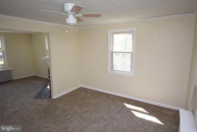 8742 LACKAWANNA AVE, Parkville, MD 21234