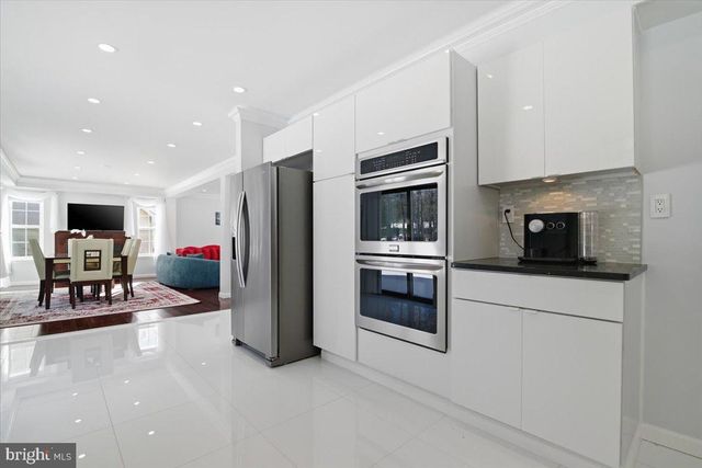 136 KIMBERLY DR, Blakeslee, PA 18610