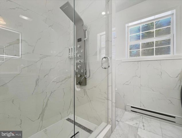 136 KIMBERLY DR, Blakeslee, PA 18610