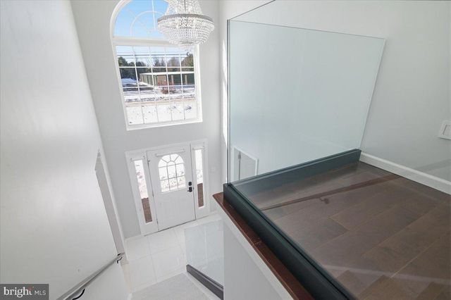 136 KIMBERLY DR, Blakeslee, PA 18610