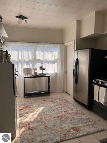 109 W Tyrell Street, St Louis, MI 48880