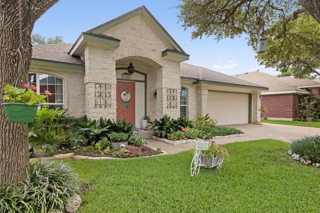 8907 Marthas DR, Austin, TX 78717