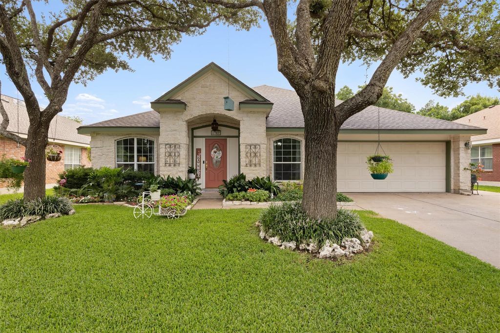 8907 Marthas DR, Austin, TX 78717