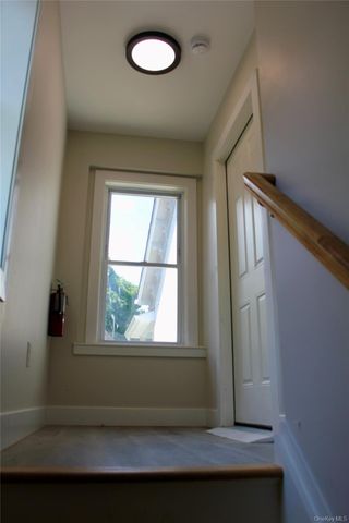 7 S Clinton Street 2, Poughkeepsie, NY 12601