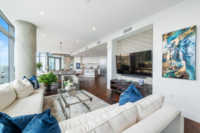 501 West Ave 2301, Austin, TX 78701