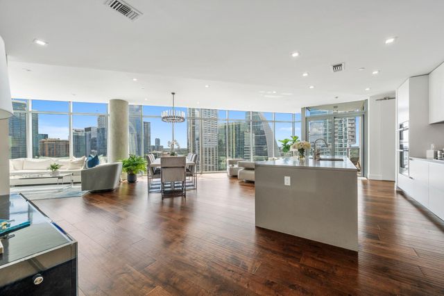 501 West Ave 2301, Austin, TX 78701