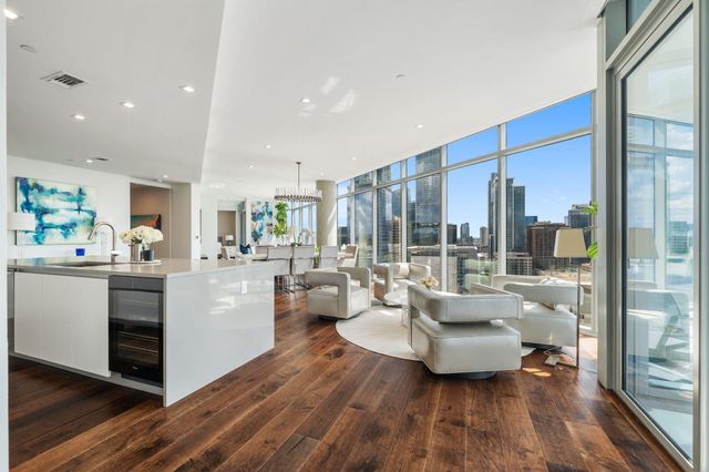 501 West Ave 2301, Austin, TX 78701