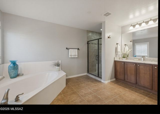 7980 W Ironwood Reserve Court, Tucson, AZ 85743