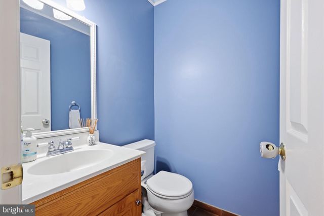 1062 KINGSCOTE DR, Harleysville, PA 19438