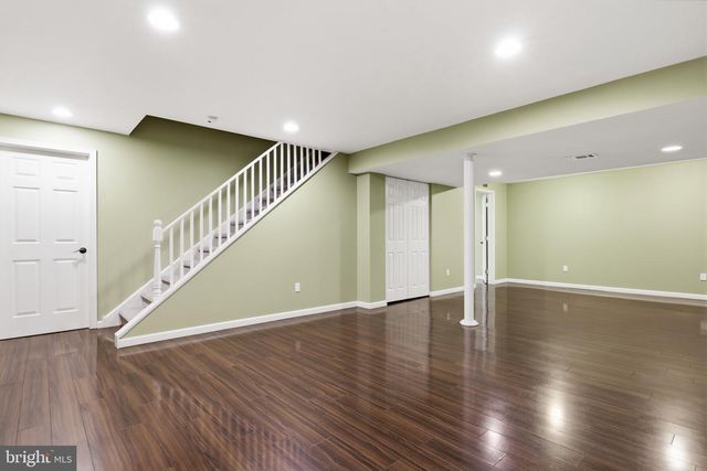 1062 KINGSCOTE DR, Harleysville, PA 19438