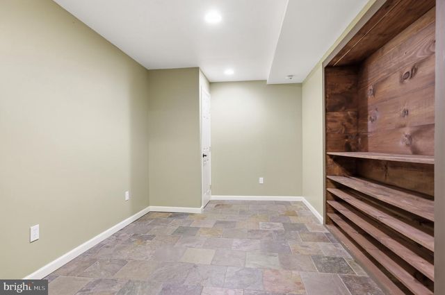 1062 KINGSCOTE DR, Harleysville, PA 19438
