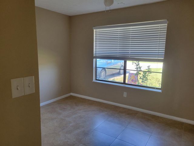 312 NW Broadview Street, Port St. Lucie, Port St Lucie, FL 34983