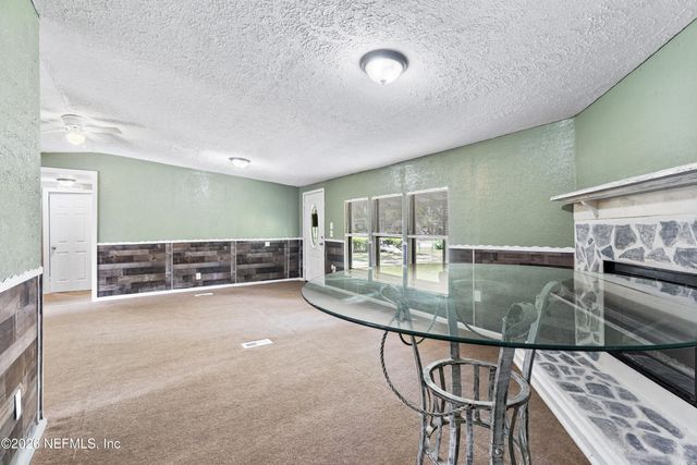 261 CELERY Avenue N, Jacksonville, FL 32220