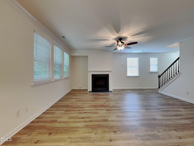 2809 Roundleaf Court, Raleigh, NC 27604