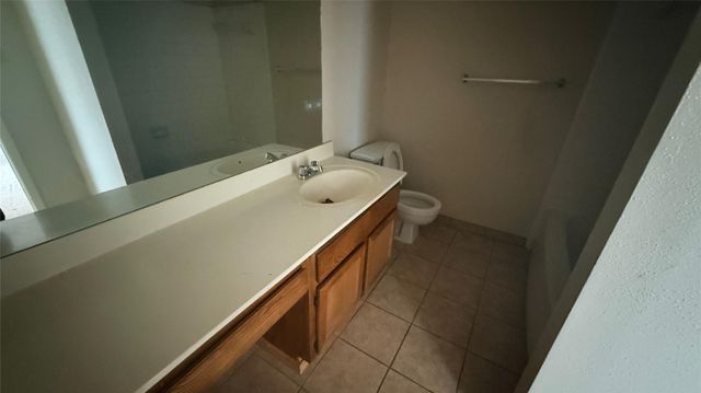 2155 Hazlitt Drive, Houston, TX 77032