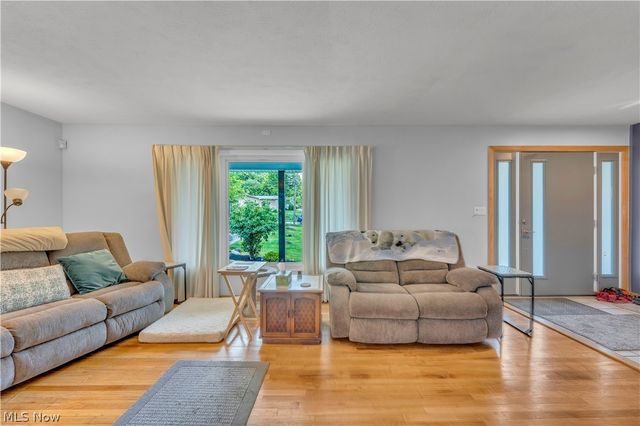 7170 Kingsview Road, Sagamore Hills, OH 44067