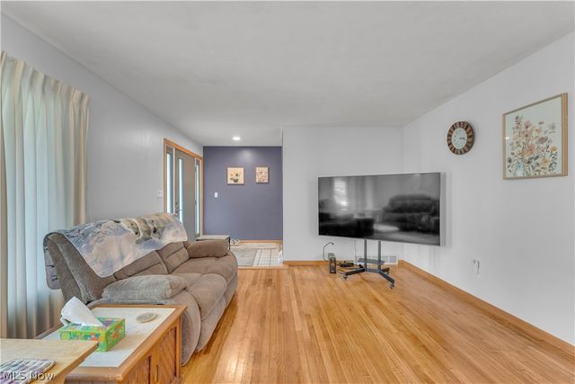 7170 Kingsview Road, Sagamore Hills, OH 44067