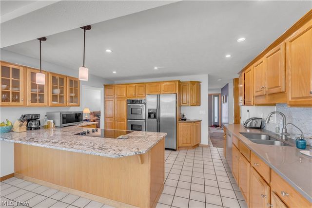 7170 Kingsview Road, Sagamore Hills, OH 44067