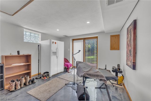 7170 Kingsview Road, Sagamore Hills, OH 44067