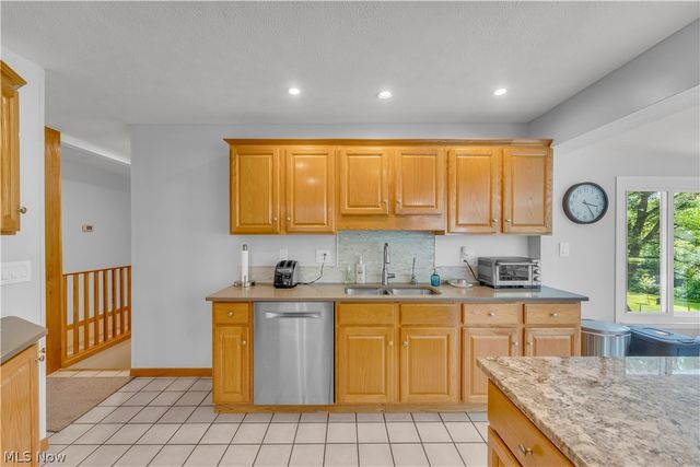 7170 Kingsview Road, Sagamore Hills, OH 44067