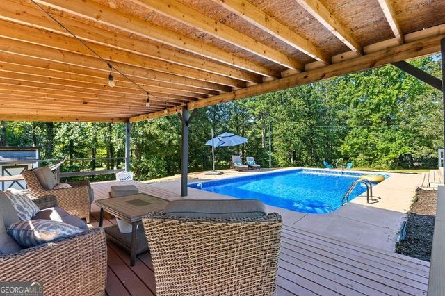 2589 Lower Fayetteville Road, Newnan, GA 30265