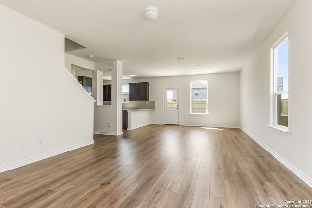 417 PANTHER PASS, Seguin, TX 78155