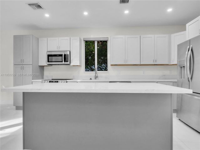 12608 SW 121st Ave, Miami, FL 33186