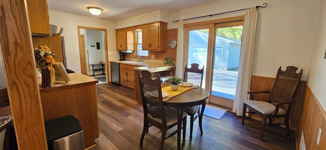 10416 Arrowhead Street NW, Coon Rapids, MN 55433