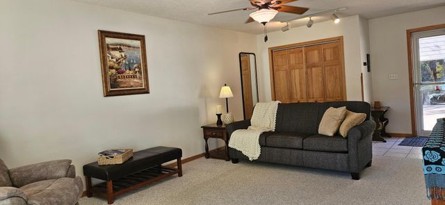10416 Arrowhead Street NW, Coon Rapids, MN 55433