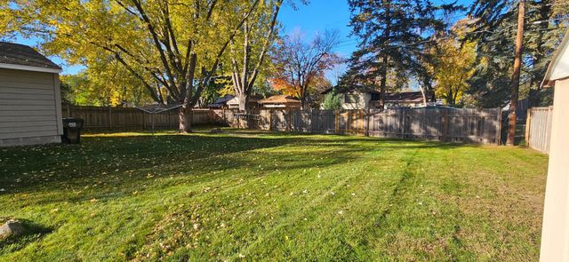 10416 Arrowhead Street NW, Coon Rapids, MN 55433