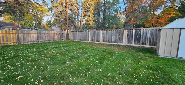 10416 Arrowhead Street NW, Coon Rapids, MN 55433