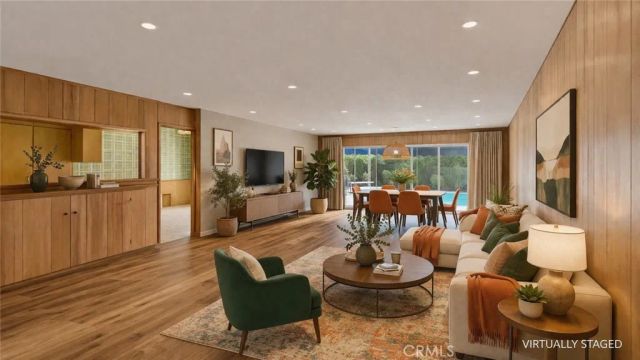 13424 Chandler, Sherman Oaks, CA 91401