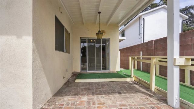 13424 Chandler, Sherman Oaks, CA 91401