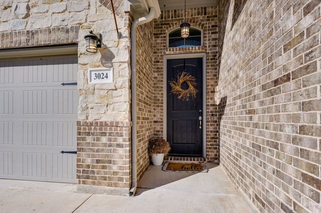 3024 Treasure View Drive, Decatur, TX 76234