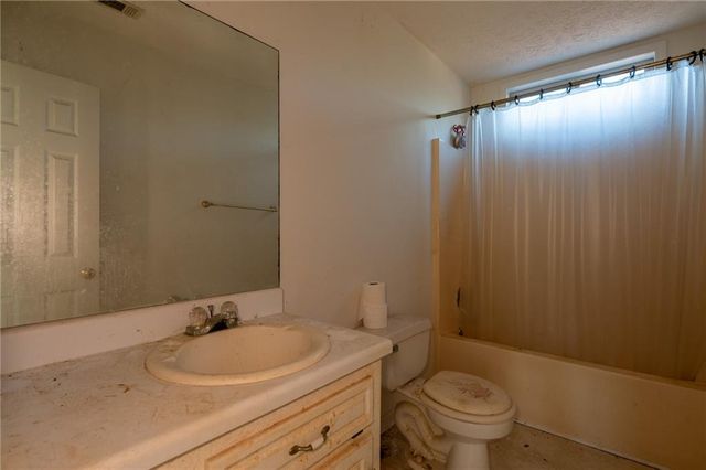 6161 Longwood Chase, Canton, GA 30115