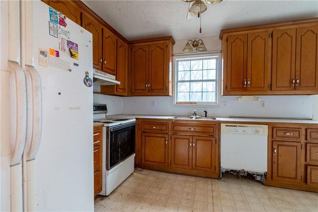 6161 Longwood Chase, Canton, GA 30115