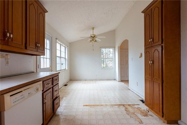 6161 Longwood Chase, Canton, GA 30115