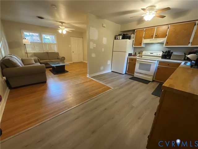 30 Custis Millpond Rd, West Point, VA 23181