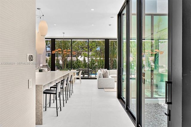 4504 Sheridan Ave, Miami Beach, FL 33140