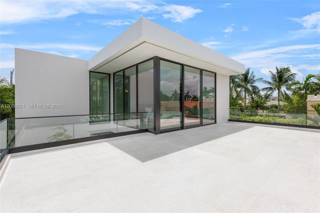 4504 Sheridan Ave, Miami Beach, FL 33140