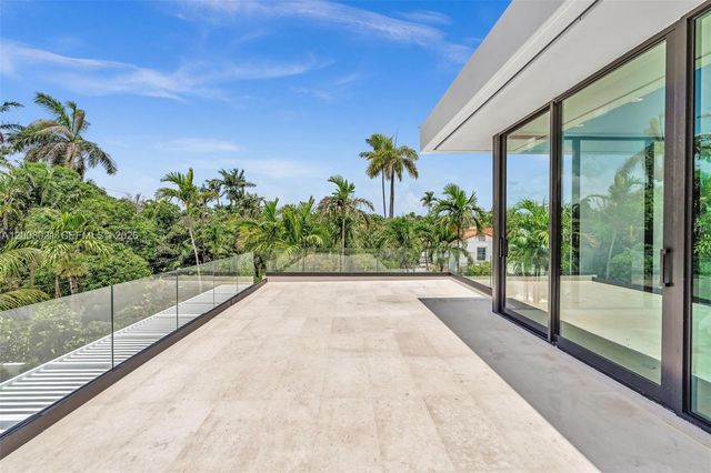 4504 Sheridan Ave, Miami Beach, FL 33140